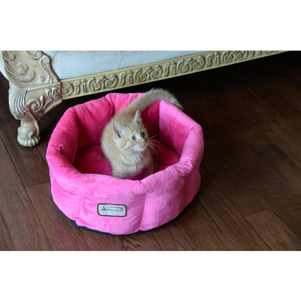 Armarkat Pet Bed Model C03CZ                     Pink