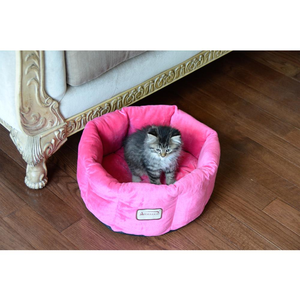 Armarkat Pet Bed Model C03CZ                     Pink